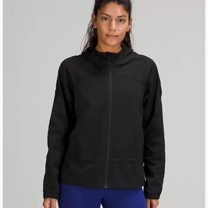Lululemon Ready to go jacket.